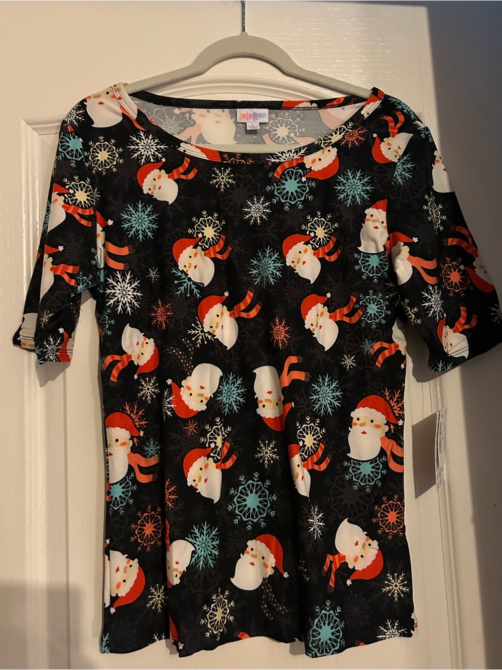 LuLaRoe Gigi Santa & Snowflake Short Sleeve Top - Teal & Red large new